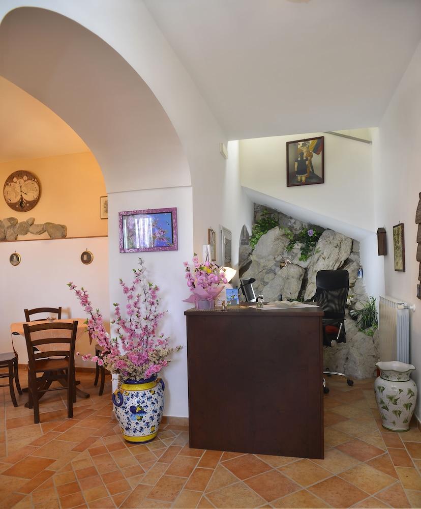 Hotel Il Casale Sorrente Extérieur photo